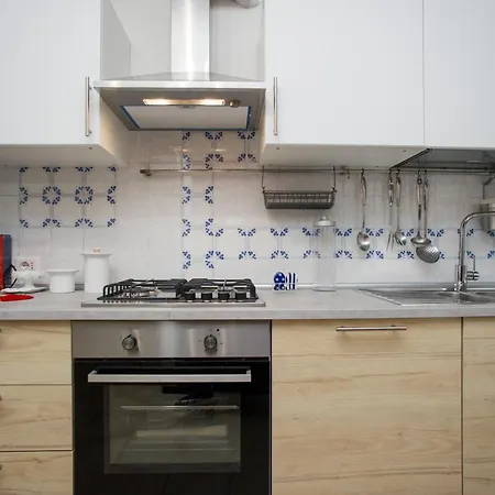 Tiziana In شقة مارينا دي كامبو